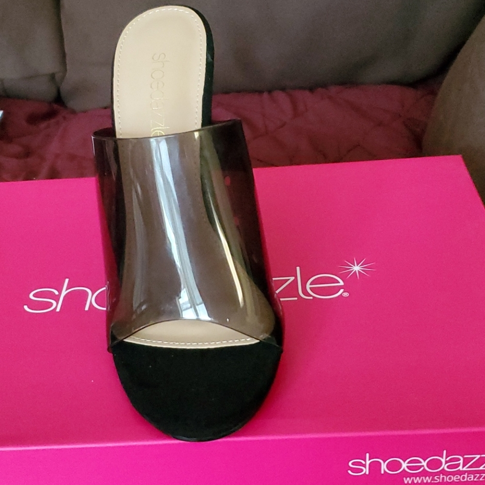 Shoes - Picture 3 of 3